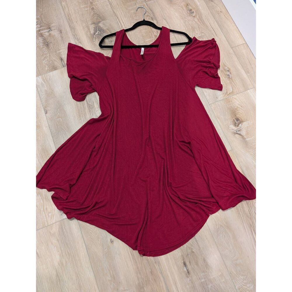 Lyss Loo Cold Shoulder Tunic Dress